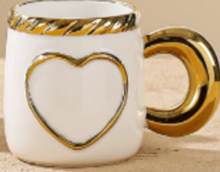 Forme de coeur tasse de café porcelaine Ensemble blanc de 2 Tasses à café en porcelaine d'os avec jante en or pour cadeaux de couple expresso blanc