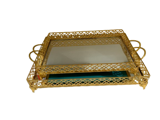 Ensemble de 2 Plateaux Dorés avec Miroir : Élégance et Raffinement